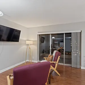 Apartment Value Downtown W Gourmet Kitchen